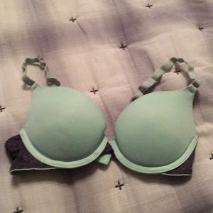 Victoria secrets push up bra 32B